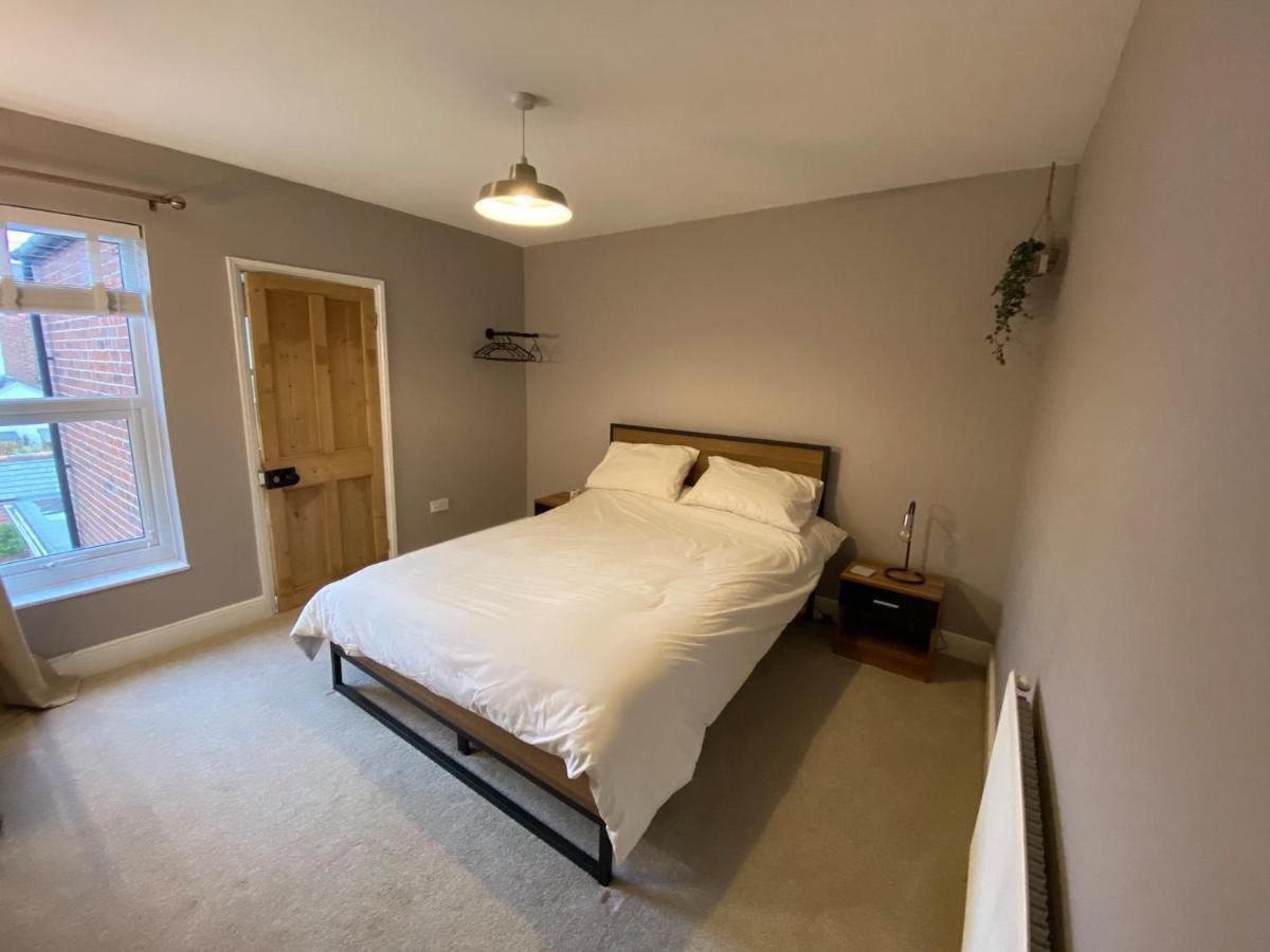 Luxurious 3 Bedroom House With Permit Parking Norwich Extérieur photo